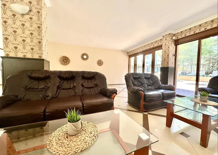 Sunny Sea - Menada דירה סאני ביץ'