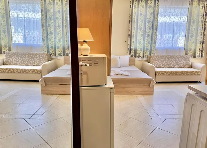 Sunny Sea - Menada * סאני ביץ'