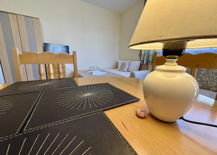 Sunny Sea - Menada סאני ביץ'