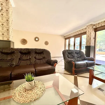 Sunny Sea - Menada דירה סאני ביץ'