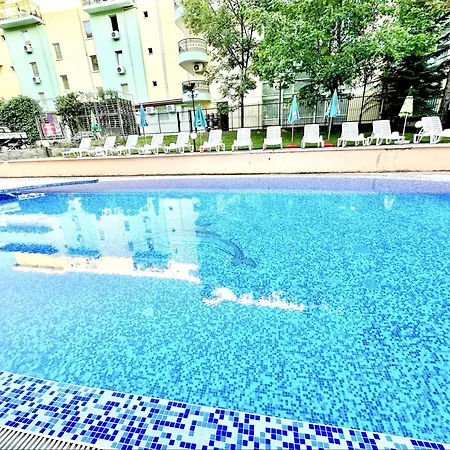 Sunny Sea - Menada * סאני ביץ'