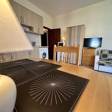 Sunny Sea - Menada סאני ביץ'